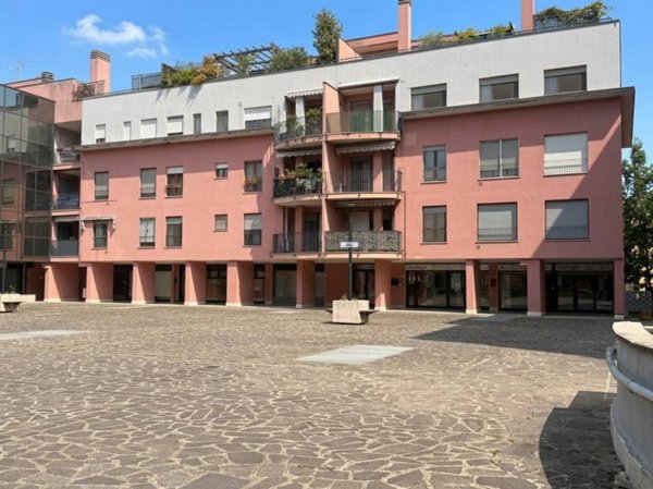 appartamento in vendita a Pessano con Bornago