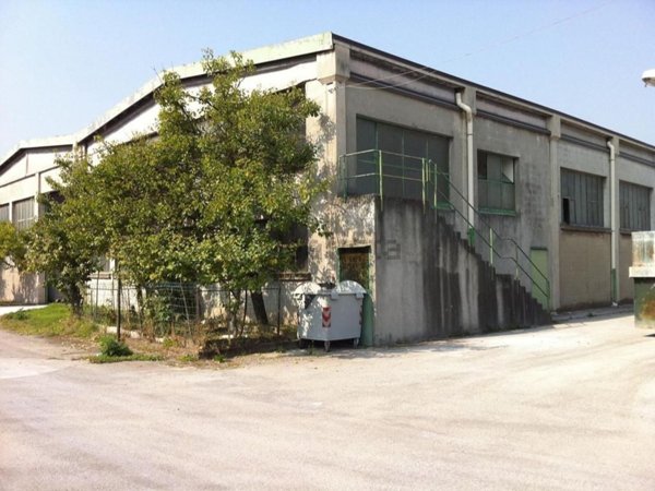 ufficio in vendita a Pieve Emanuele in zona Fizzonasco