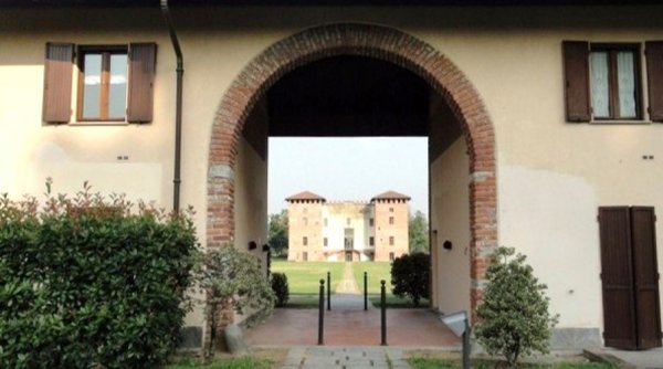 appartamento in vendita a Pieve Emanuele in zona Tolcinasco