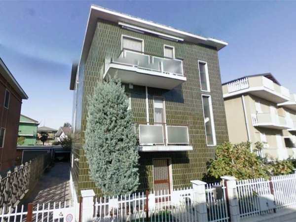 appartamento in vendita a Pieve Emanuele in zona Fizzonasco