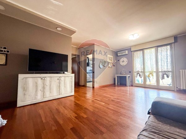 appartamento in vendita a Pieve Emanuele in zona Fizzonasco