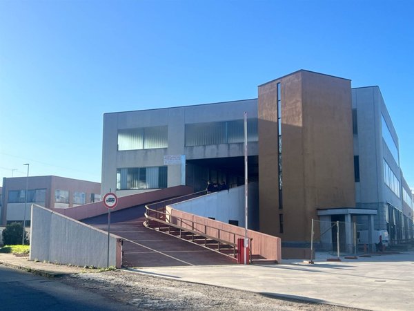 ufficio in vendita a Pieve Emanuele
