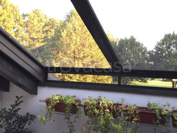 appartamento in vendita a Pieve Emanuele in zona Tolcinasco