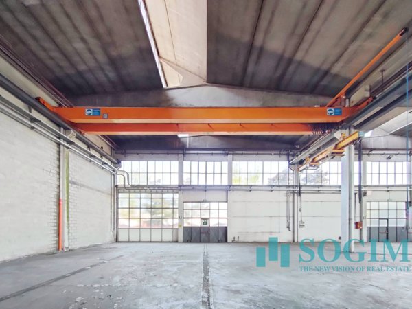 capannone in vendita a Pieve Emanuele in zona Fizzonasco