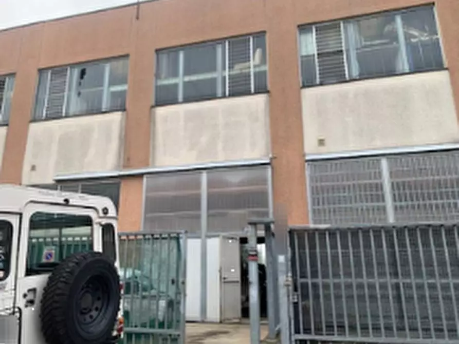 capannone in vendita a Pieve Emanuele