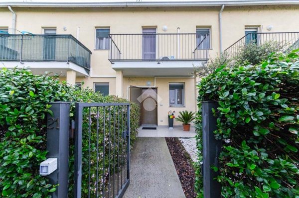 casa indipendente in vendita a Pieve Emanuele