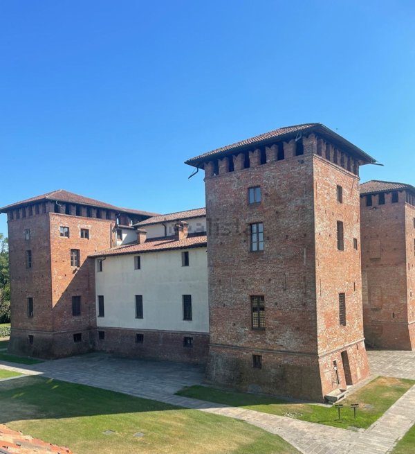 appartamento in vendita a Pieve Emanuele in zona Tolcinasco