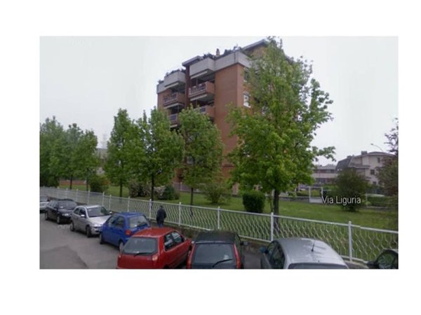 appartamento in vendita a Pieve Emanuele in zona Tolcinasco