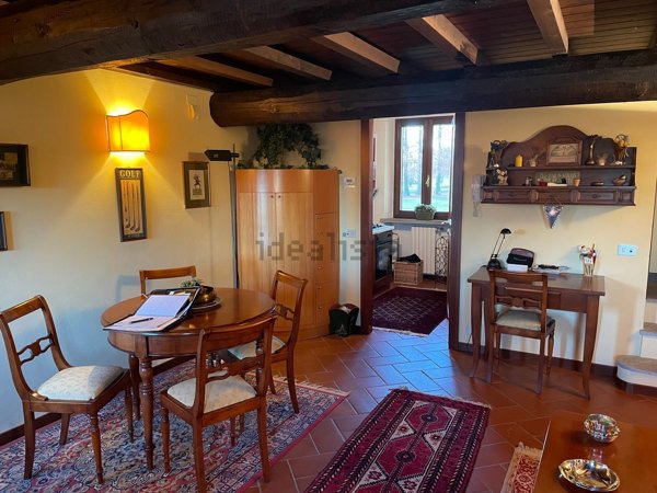 appartamento in vendita a Pieve Emanuele in zona Tolcinasco