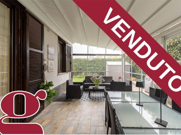 casa indipendente in vendita a Pieve Emanuele