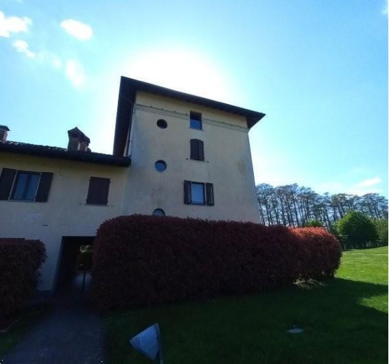 appartamento in vendita a Pieve Emanuele in zona Tolcinasco