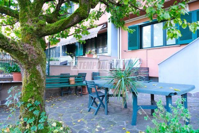 casa indipendente in vendita a Pieve Emanuele