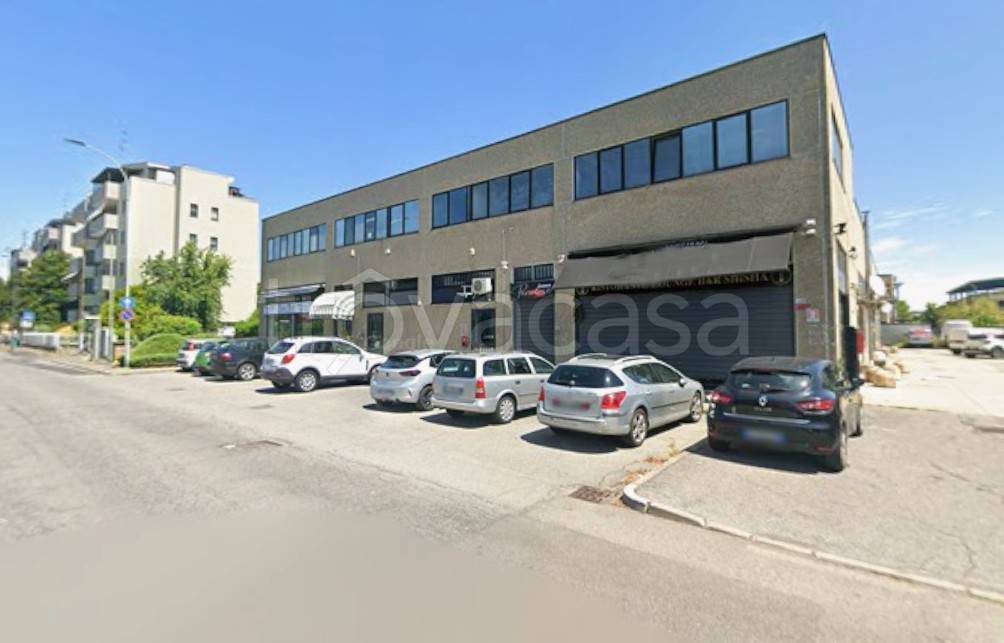 appartamento in vendita a Pieve Emanuele in zona Fizzonasco