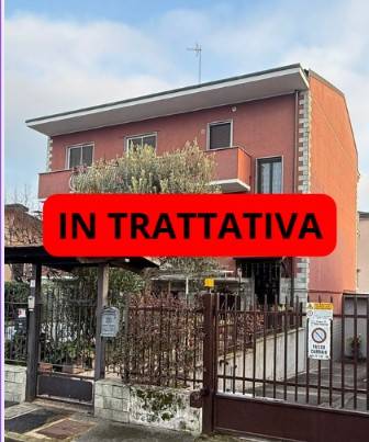 appartamento in vendita a Pieve Emanuele in zona Fizzonasco