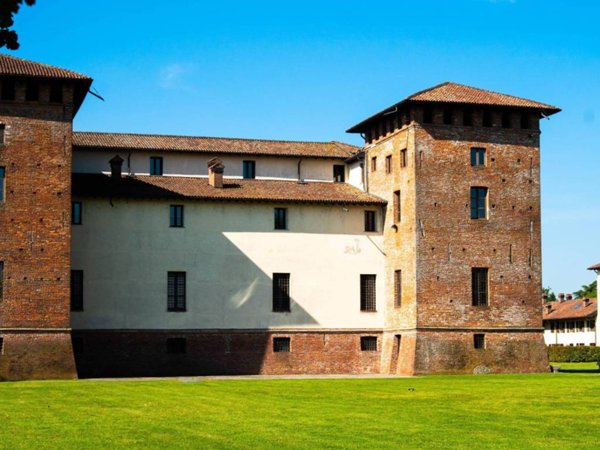 villa in vendita a Pieve Emanuele in zona Tolcinasco