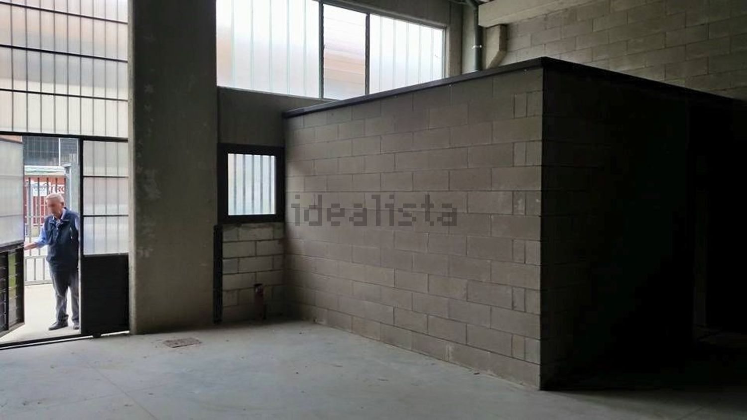 capannone in vendita a Pieve Emanuele