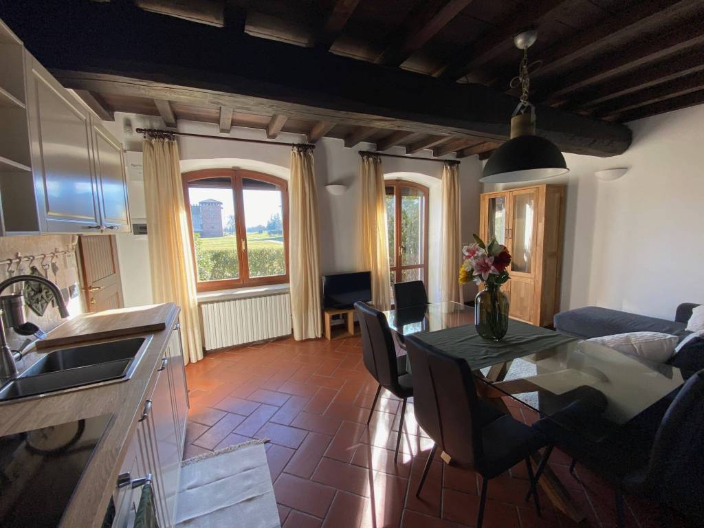 appartamento in vendita a Pieve Emanuele in zona Tolcinasco