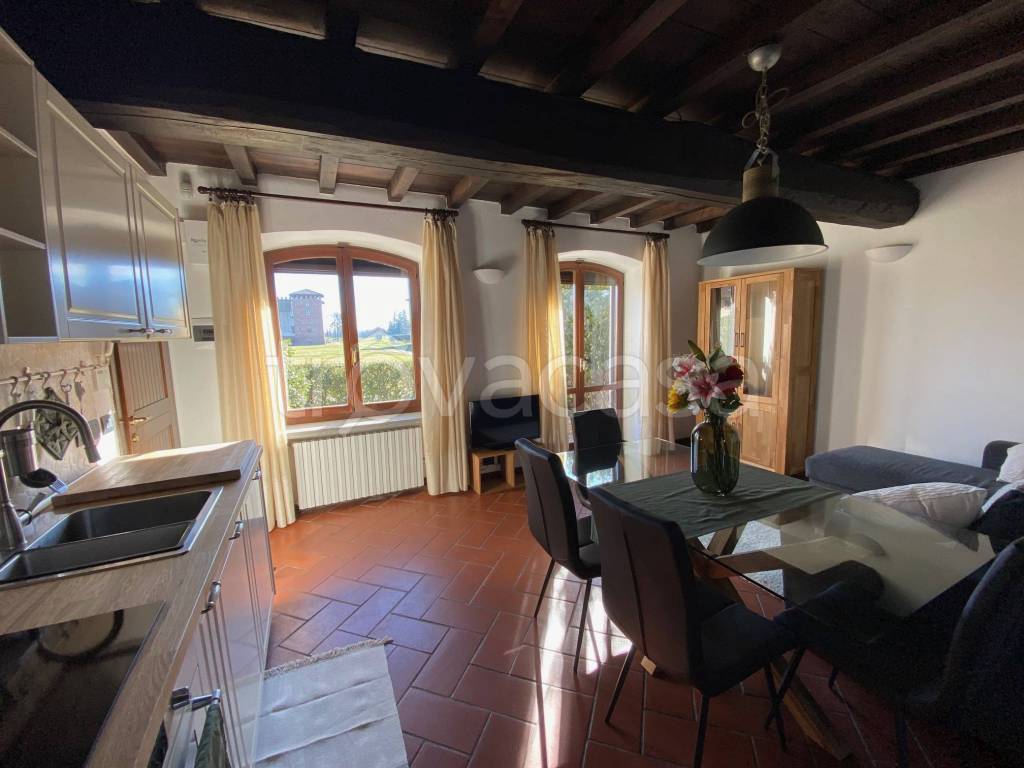 appartamento in vendita a Pieve Emanuele in zona Tolcinasco