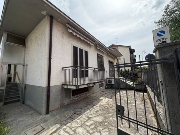 casa indipendente in vendita a Pieve Emanuele