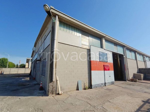 appartamento in vendita a Pieve Emanuele in zona Fizzonasco