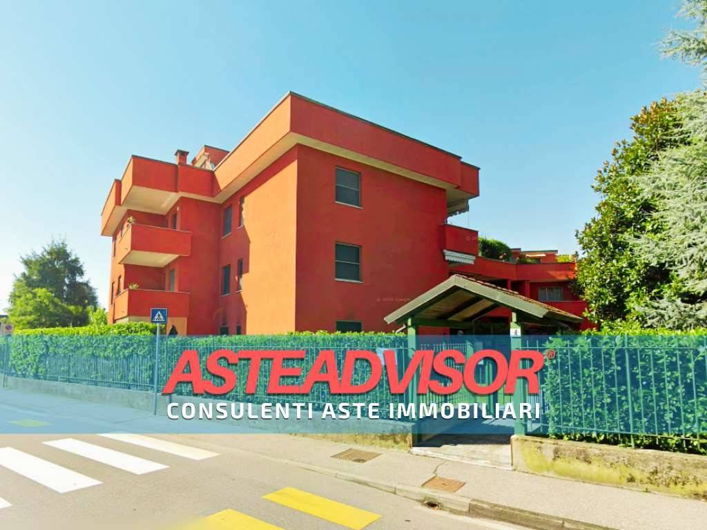 appartamento in vendita a Pieve Emanuele in zona Fizzonasco