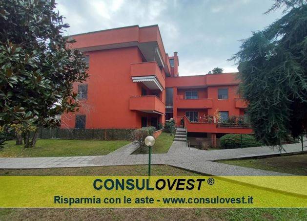 appartamento in vendita a Pieve Emanuele in zona Fizzonasco