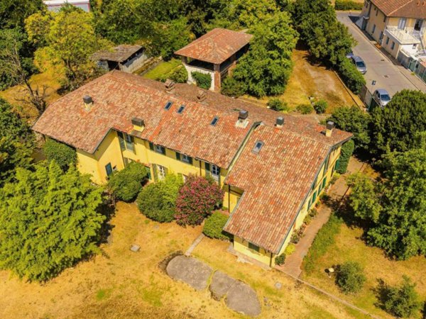 casa indipendente in vendita a Pieve Emanuele in zona Fizzonasco
