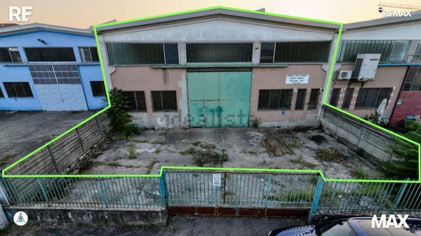 capannone in vendita a Pieve Emanuele in zona Fizzonasco