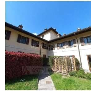 appartamento in vendita a Pieve Emanuele in zona Tolcinasco