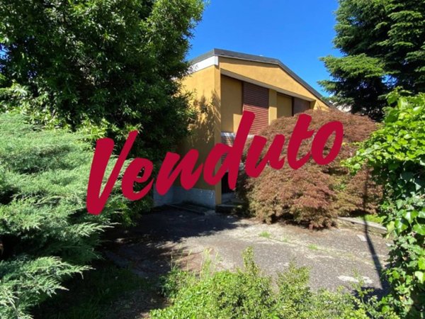 casa indipendente in vendita a Pioltello in zona Seggiano