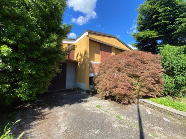 casa indipendente in vendita a Pioltello in zona Seggiano