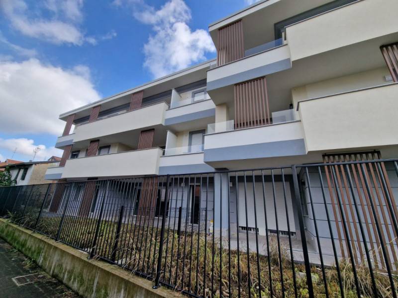 appartamento in vendita a Pioltello in zona Limito