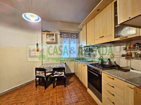 appartamento in vendita a Pioltello in zona Seggiano