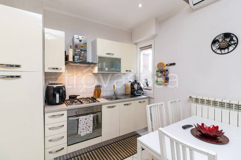 appartamento in vendita a Pioltello