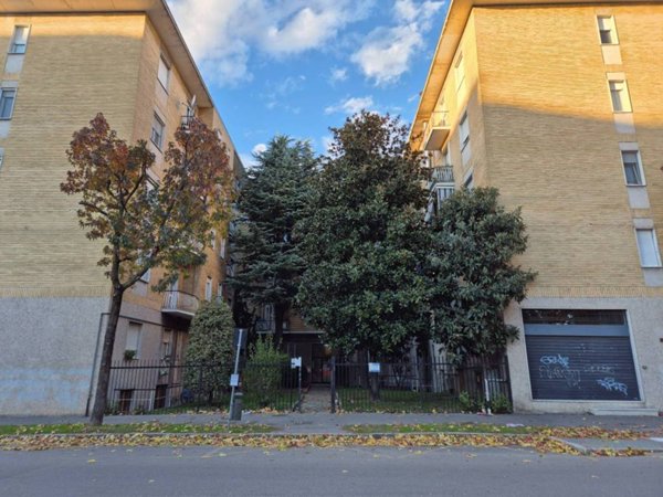 appartamento in vendita a Pioltello in zona Seggiano