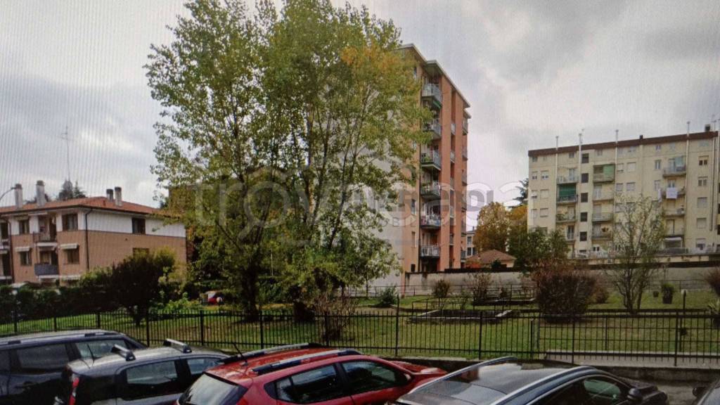 appartamento in vendita a Pioltello