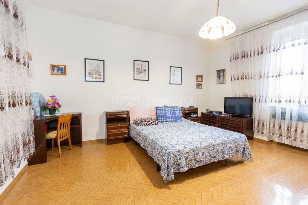 appartamento in vendita a Pioltello in zona Limito