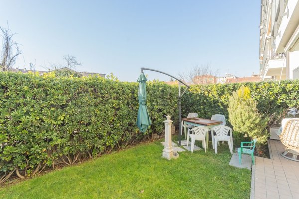 appartamento in vendita a Pioltello in zona Limito