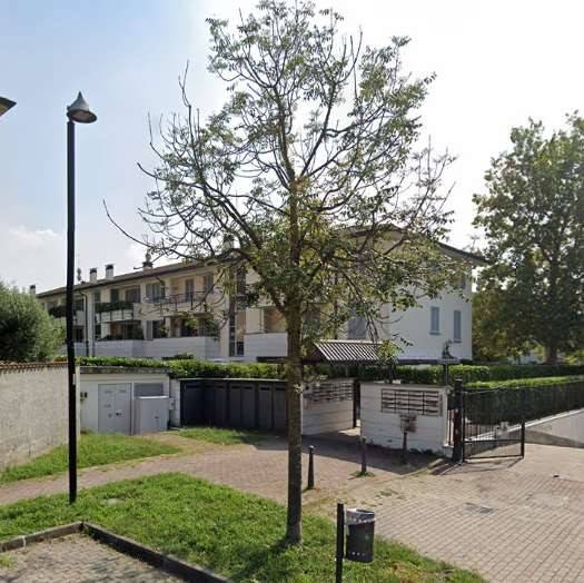 appartamento in vendita a Pioltello