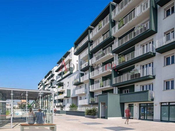 appartamento in vendita a Pioltello in zona Seggiano
