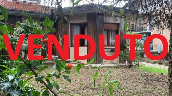 casa indipendente in vendita a Pioltello in zona Limito