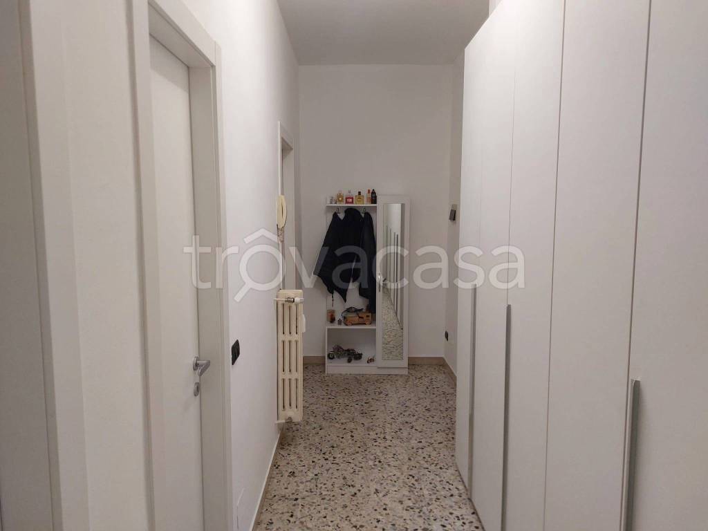 appartamento in vendita a Pioltello in zona Seggiano