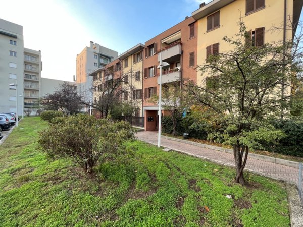 appartamento in vendita a Pioltello in zona Seggiano
