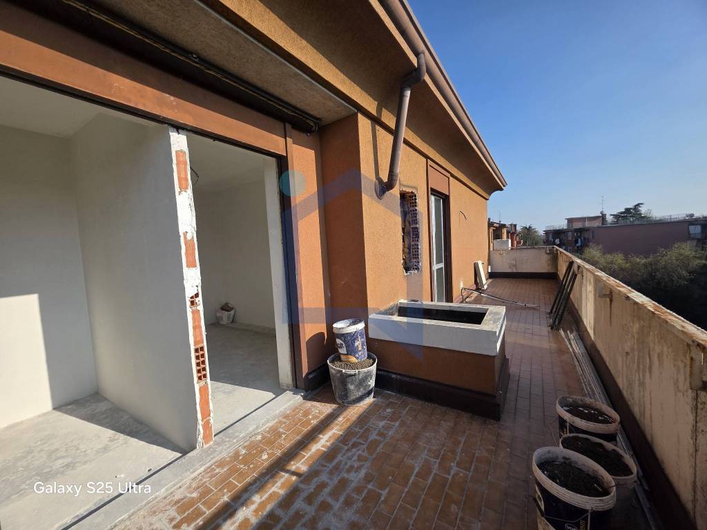 appartamento in vendita a Pioltello in zona Seggiano