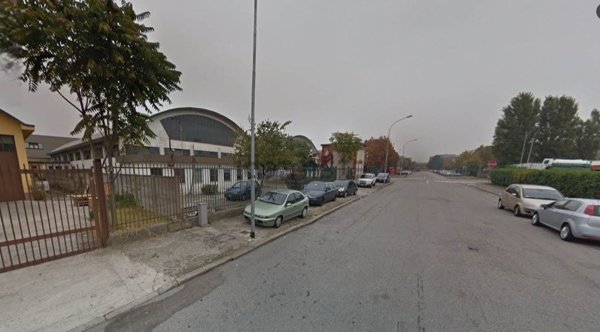 capannone in vendita a Pioltello