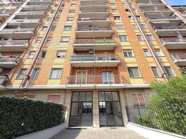 appartamento in vendita a Pioltello in zona Seggiano