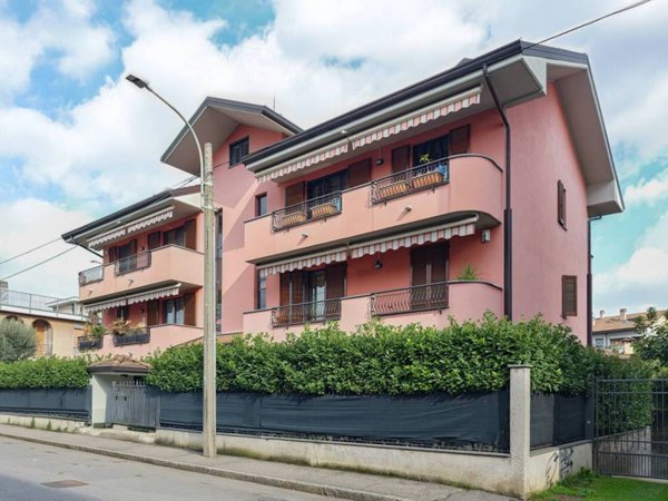 appartamento in vendita a Pioltello