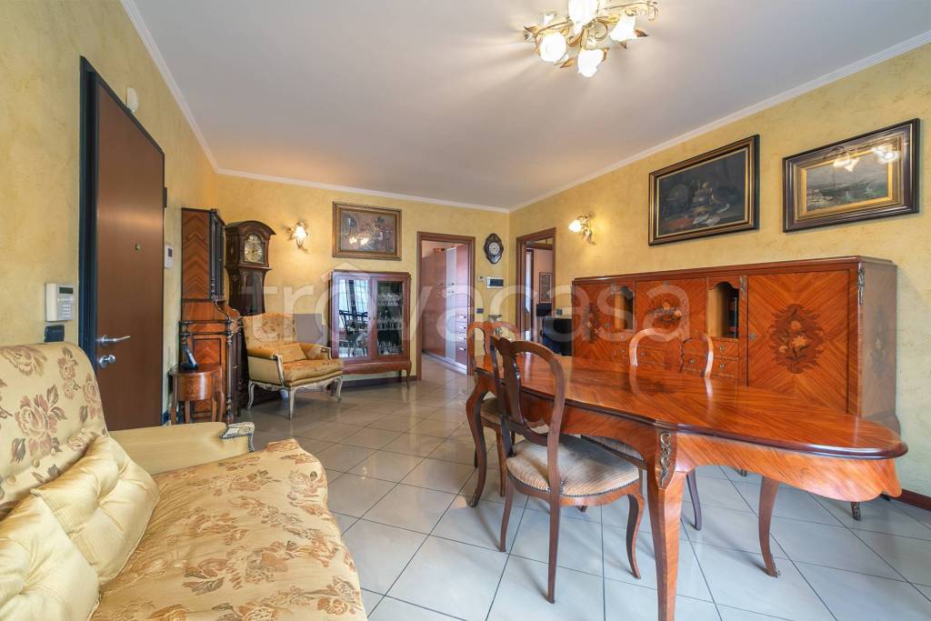 appartamento in vendita a Pioltello