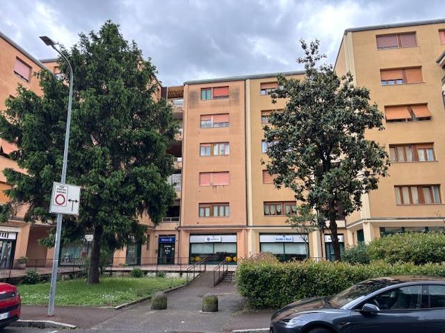 appartamento in vendita a Pioltello in zona Limito