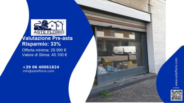 negozio in vendita a Pioltello in zona Seggiano